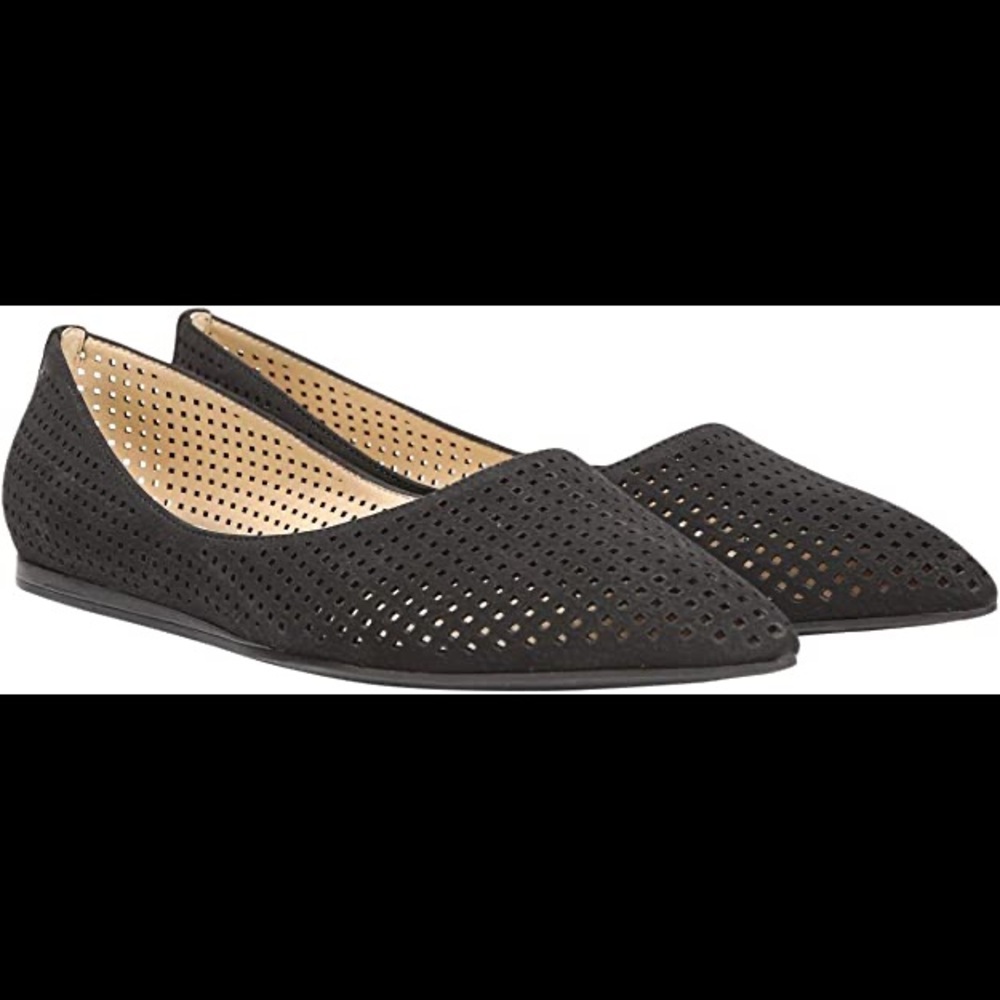 Franco Sarto Hazeline Perforated Flats🖤